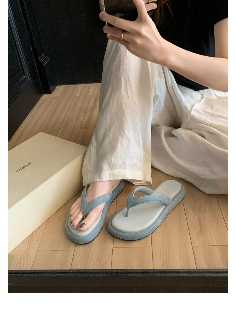 

Sheepskin version~ Grape mother has the same thick-soled slippers, women s beach flip-flops, women s shoes, and cool slippers for summer wear. 40