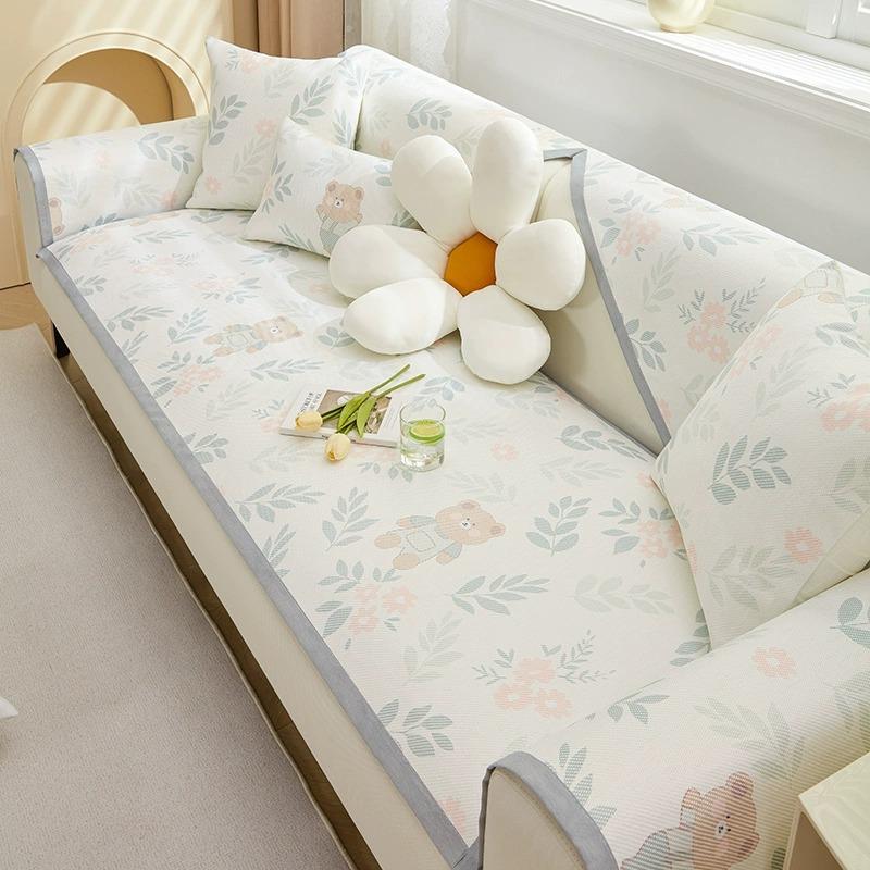 

Cool Ice Silk Sofa Cushion Summer Summer Non-Slip Cartoon Small Fresh New Mat Cushion Sofa Cover 70*70cm
