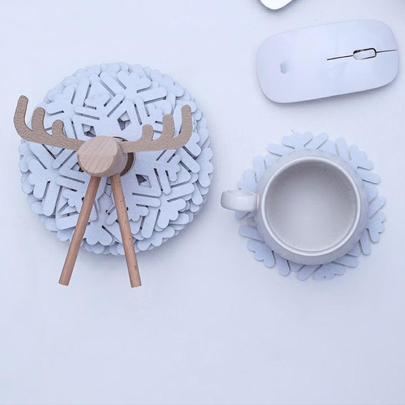 Table Mat Tea Coaster Water-Absorbing Coaster Desktop Decorations Felt Mat Lamb