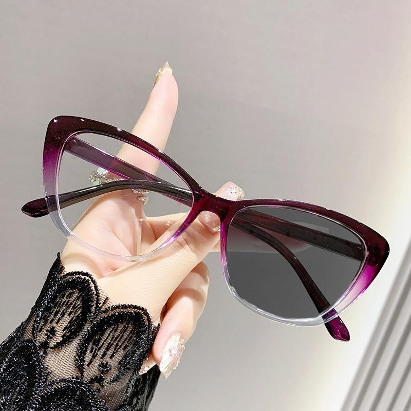 Cat Eye Myopia Photochromic Glasses for Women Men Ultra-light Color Change Near Sight Eyewear Fashion Eyeglasses Diopter