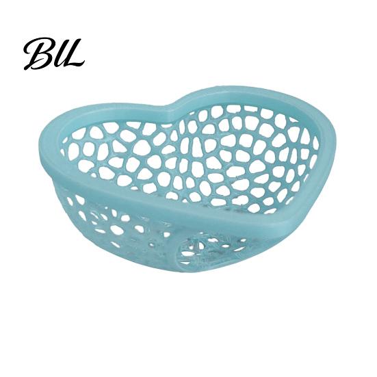 Ornamental Shrimp Habitat Floating Betta Hammock Heart Shape Aquarium Hideout Feeding Ring Hideaway Cave Bed Resting Spot for Nano Tanks Corydoras