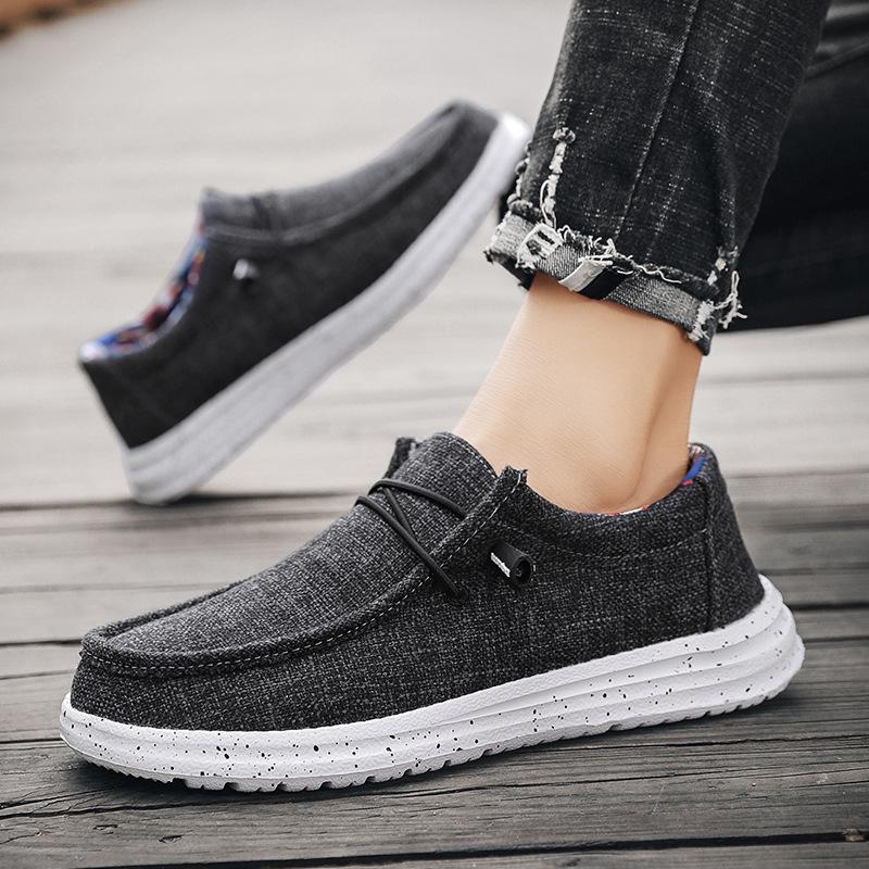 [Factory Direct Sales] Men's Canvas Shoes Are Light and Wear-resistant, Casual, One-pedal Old Beijing Cloth Shoes, and the Foot Width Is Large Size 4