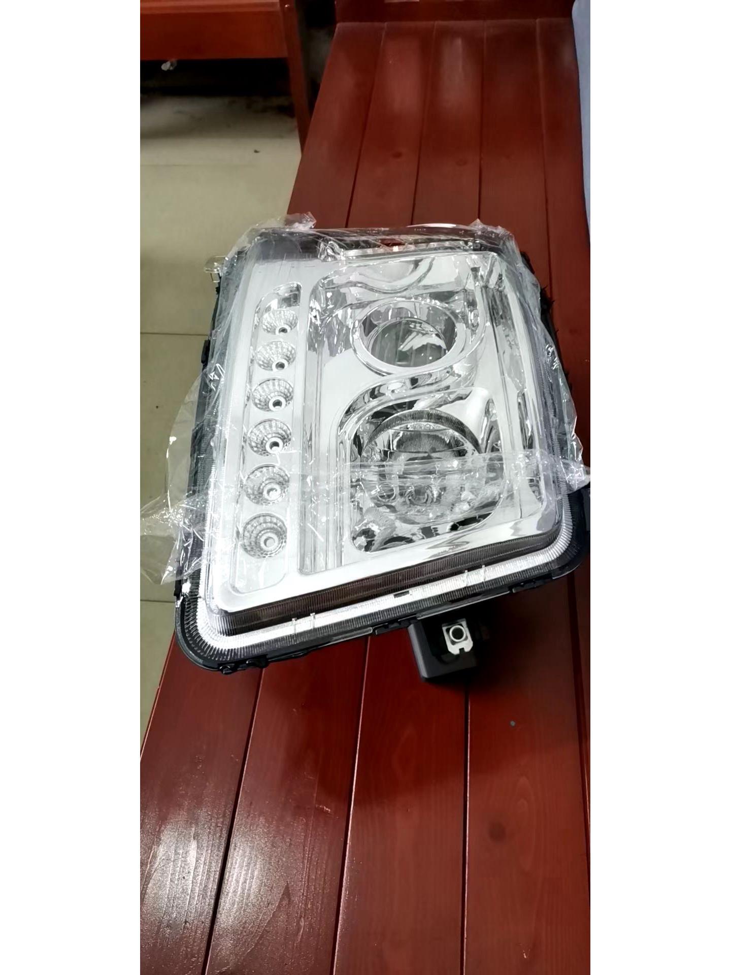 

Dongfeng Tianlong Flagship LED Headlight Assembly Standard, Passenger s Side