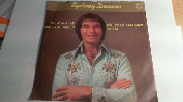 

7inch Record SYDNEY DEVINE - One Day At A Time SCOT3 Philips 1979 UK Pop Used