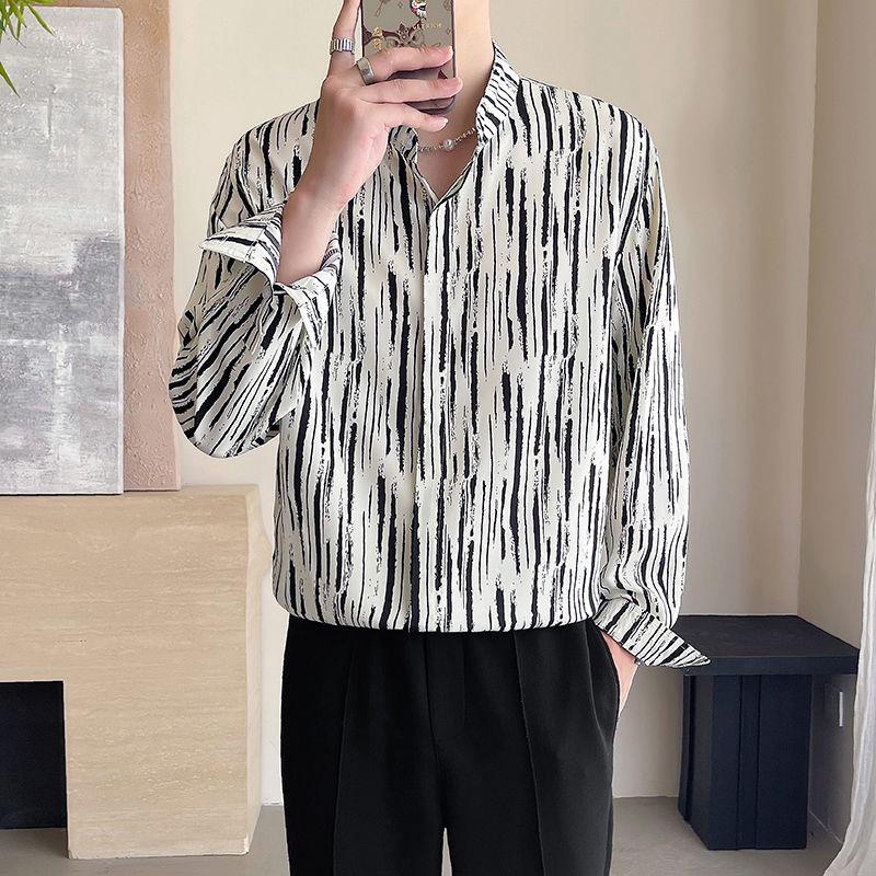 

Рубашки с длинным рукавом, атласные, с принтом, для молодежной моды, повседневные, в полоску, для ношения в любое время года, свободный крой S белый