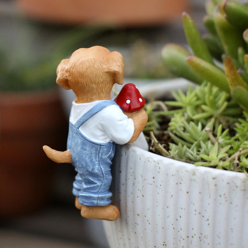 1 small dog holding a mushroom, fun flower pot decoration pendant, cup/vase pendant