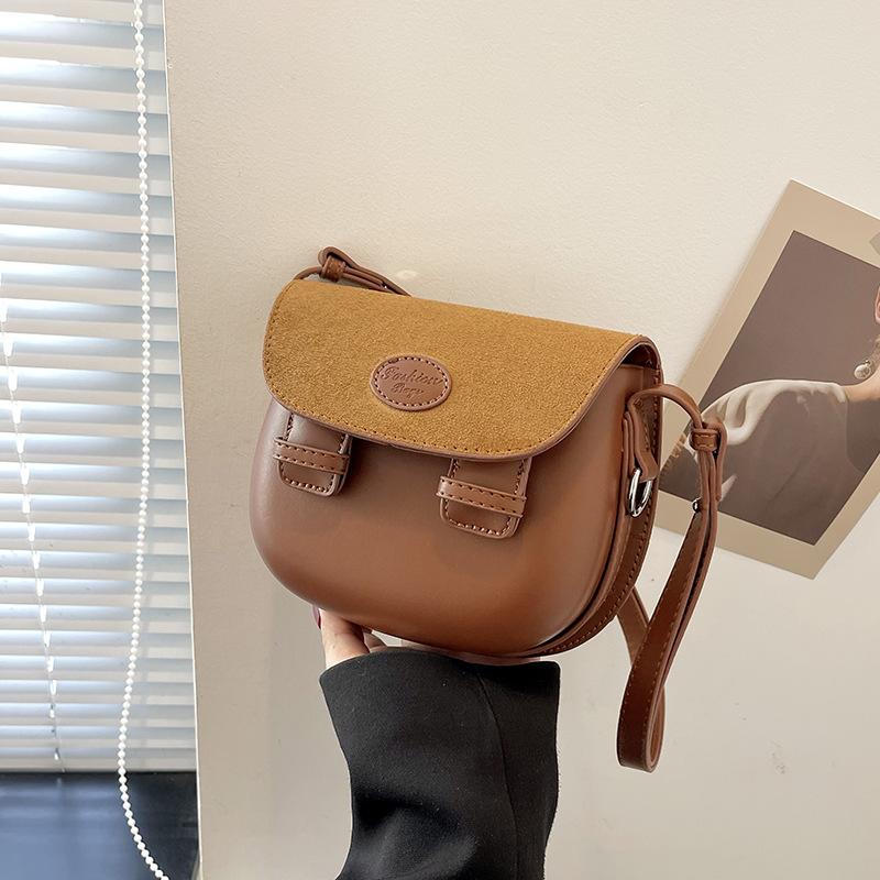 

Сумка для мобильного телефона в стиле ретро Майяра для женщин 2024 года, универсальная, с текстурой, через плечо, седельная сумка коричневый