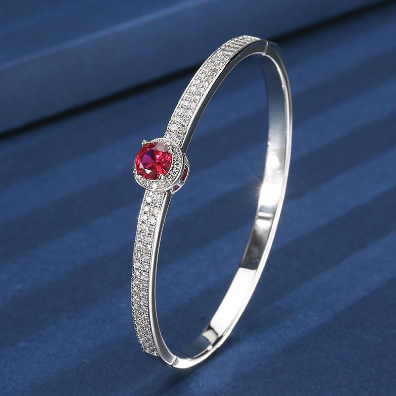 

Jewelry Simulation Color Treasure Corundum Retro Simple Bracelet Female Main Stone 6.5