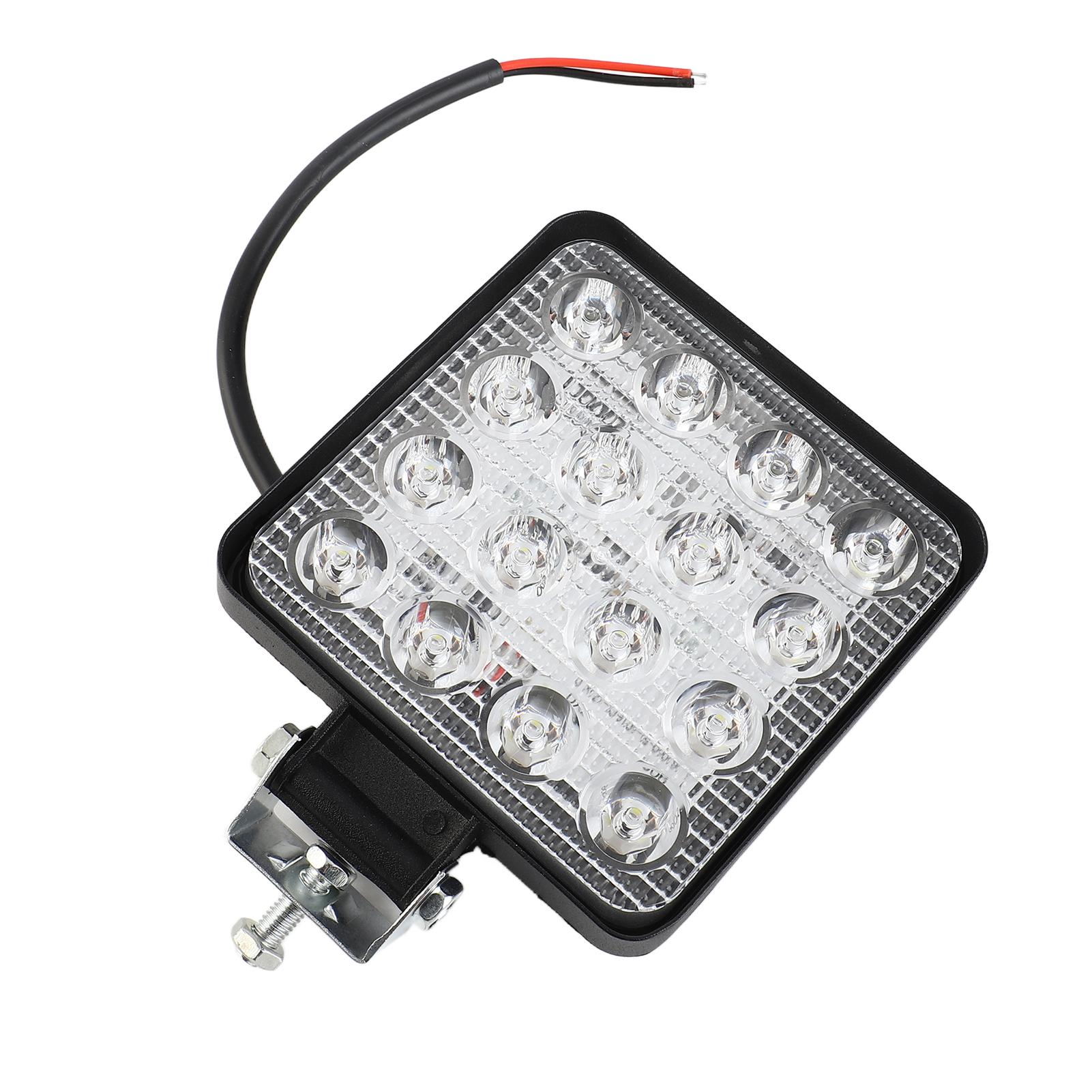 

Светодиодная фара 4 дюйма квадратная 48 Вт 3000 лм 6500 К сверхъяркая IP67 водонепроницаемая светодиодная фара точечного света DC930В