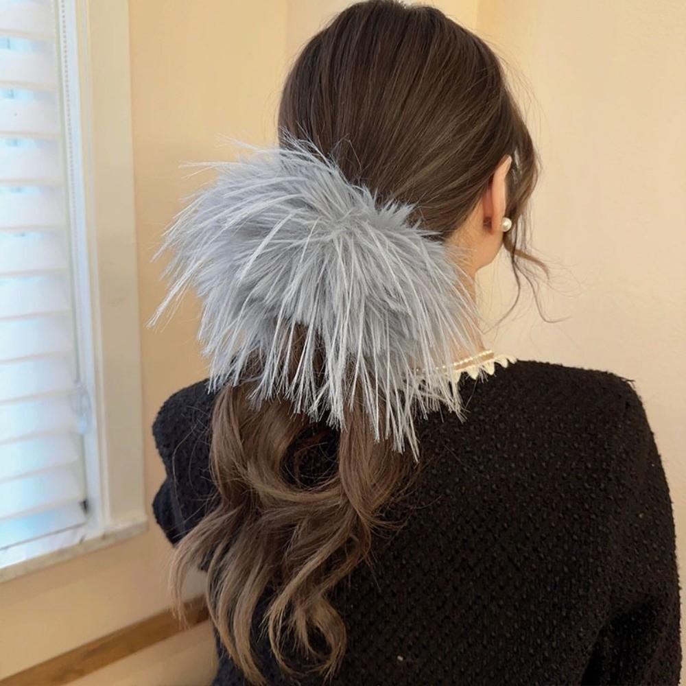 Solid Color Plush Hair Ring Korean Style Elastic Hair Bands Trendy Furry Scrunchies  for Women