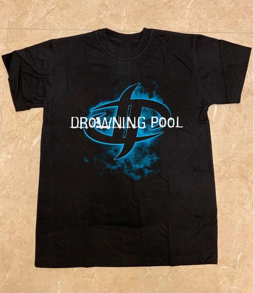 Drowning Pool Тур 2024 Футболка с коротким рукавом Подарок для фаната Размеры от S до 5XL Футболка AD885 Унисекс Футболка M
