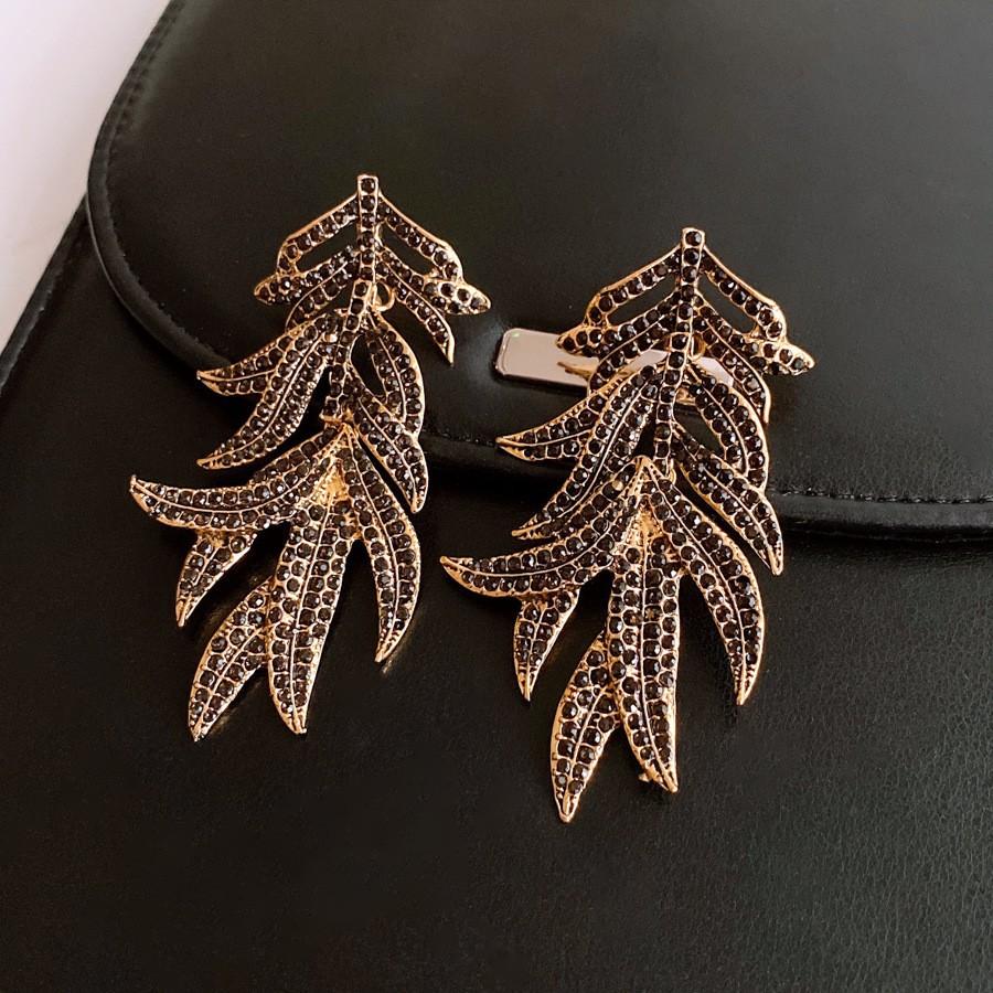 Silver Needle Diamond Oval Pendant Fringed Earrings Medieval Vintage Court Style Stud Earrings Light Luxury Retro Earrings