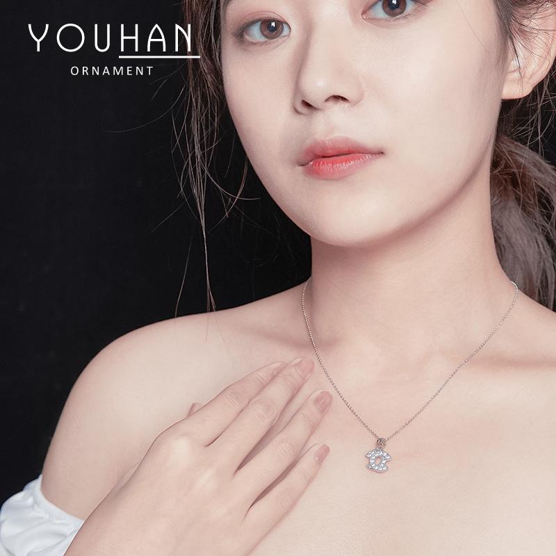 

Новые модные персонализированные ожерелья. Модные подвески в стиле. Модные ожерелья в стиле ретро-ретро.