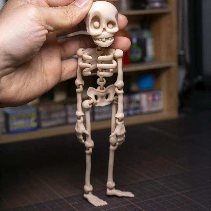 

1PC Articulated Halloween Skeleton Magnet Detailed Poseable Bone Model 18x4.5cm