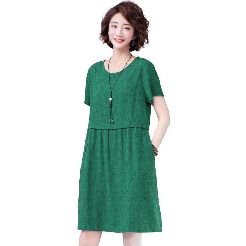 2025 Women's Summer Slimming Plus-Size Loose Fit Straight Dress for Middle-Aged Women
