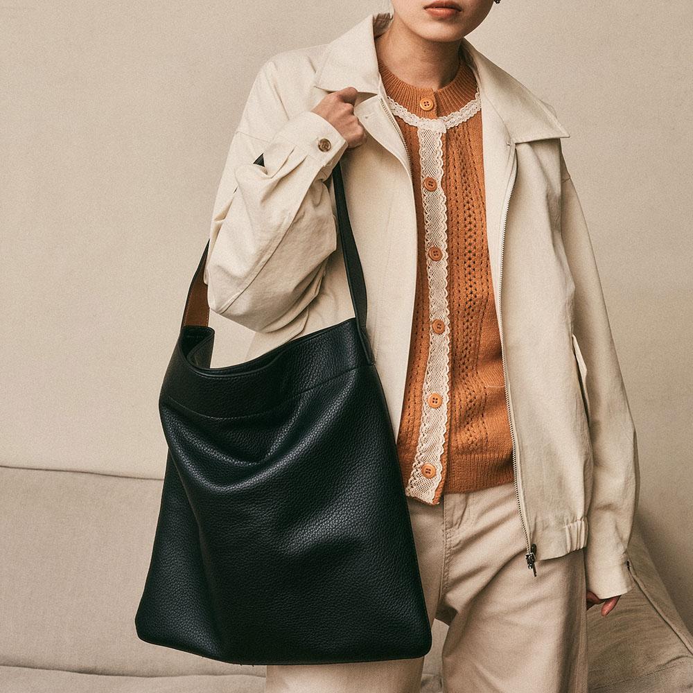 Aeirei Ar_Daily Cozy Shoulder Bag