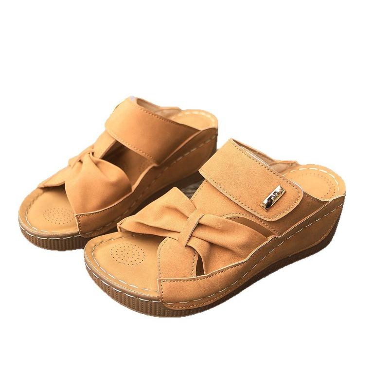 Summer new one-character thick-soled hollowed-out wedge slippers women wear large-size fish mouth beach slippers
