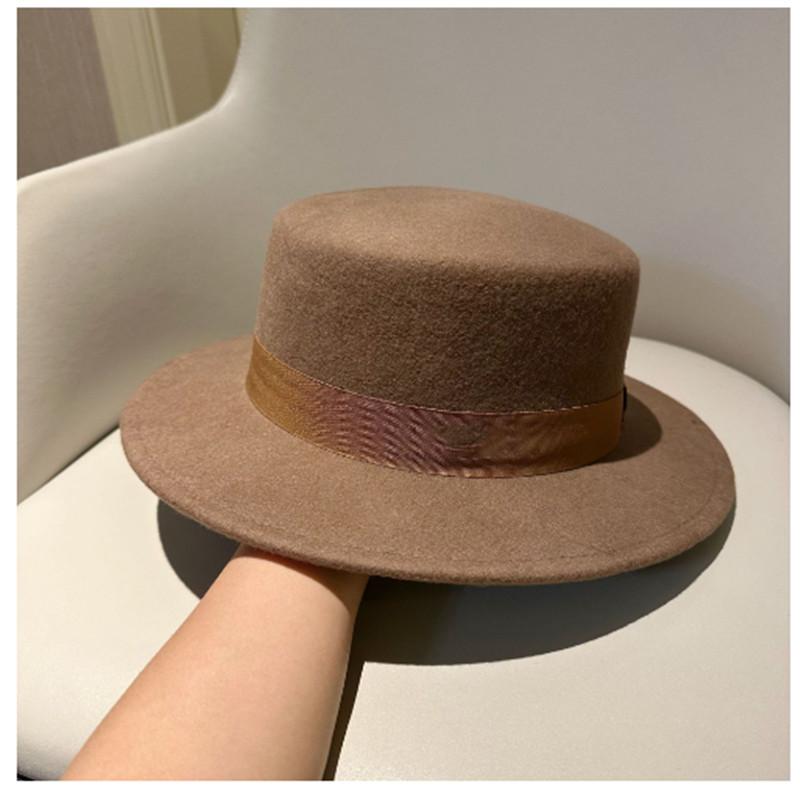 Hat Women'S Autumn/Winter Vintage English Hat Korean Edition Woolen Top Hat Wide Brim Fashion Versatile Black White Flat Top Hat