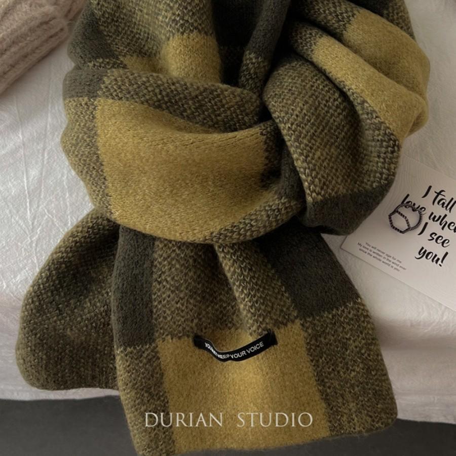 Women's Korean Style Wool Blend Camel Plaid Scarf - Versatile, Warm, High-End Gift