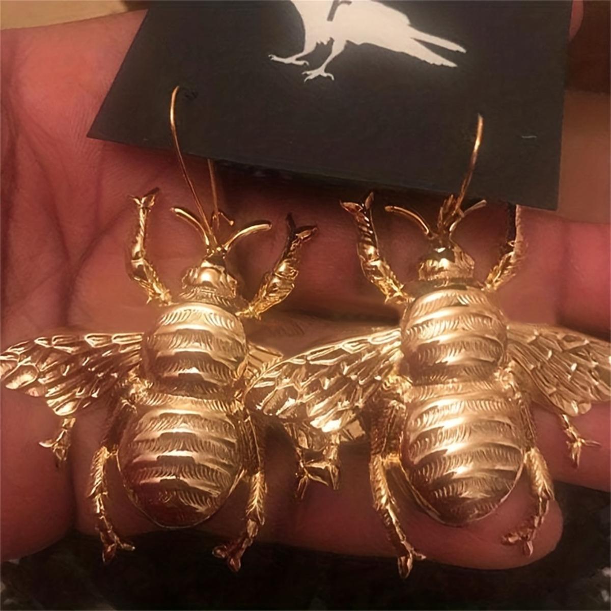 Креативные серьги в виде насекомых золотистого цвета в виде пчелы для женщин — фото 3