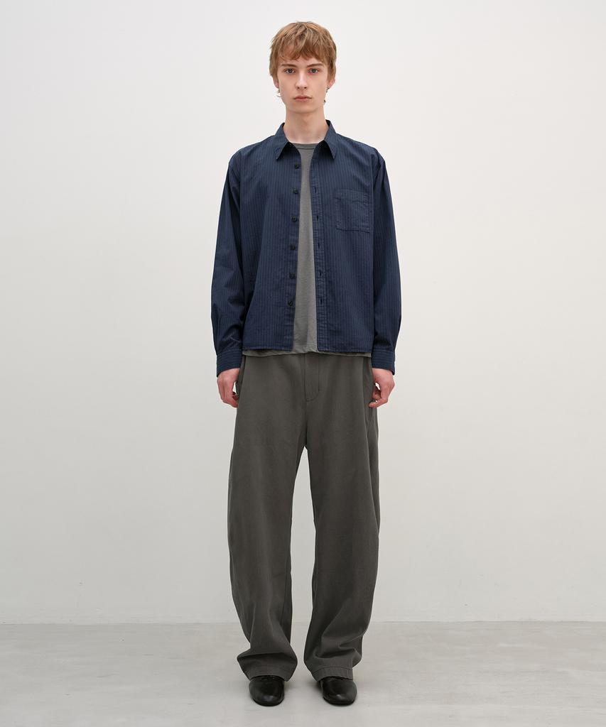 INSILENCE Garment-Dyed Striped Shirt Navy
