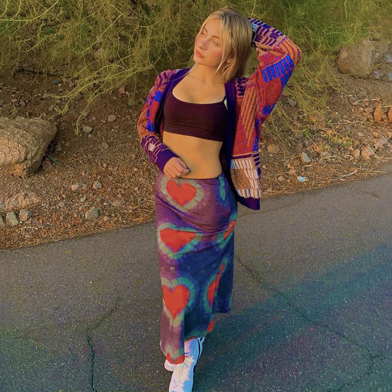 Женская полуюбка с принтом Love — фото 10