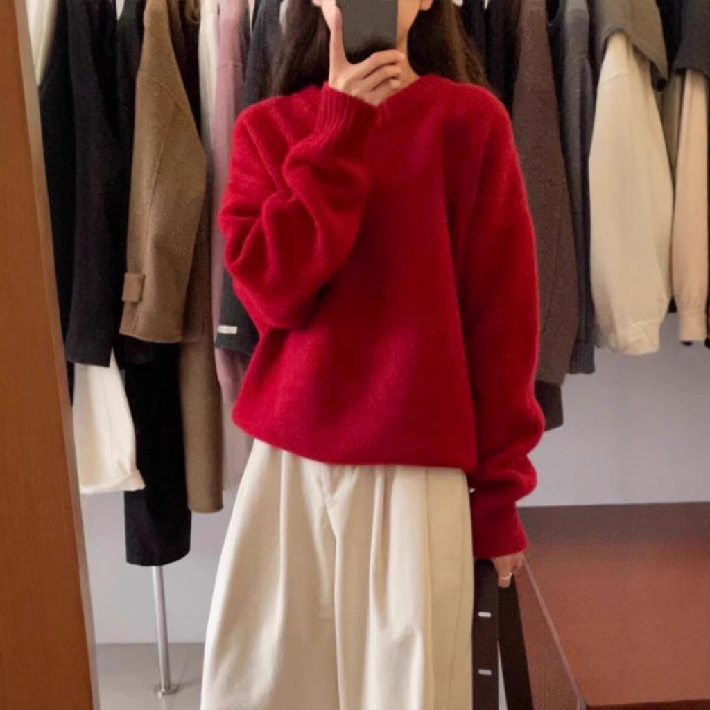Red raccoon velvet crew neck pullover sweater women's autumn and winter senior sense lazy wind loose knitted sweater top