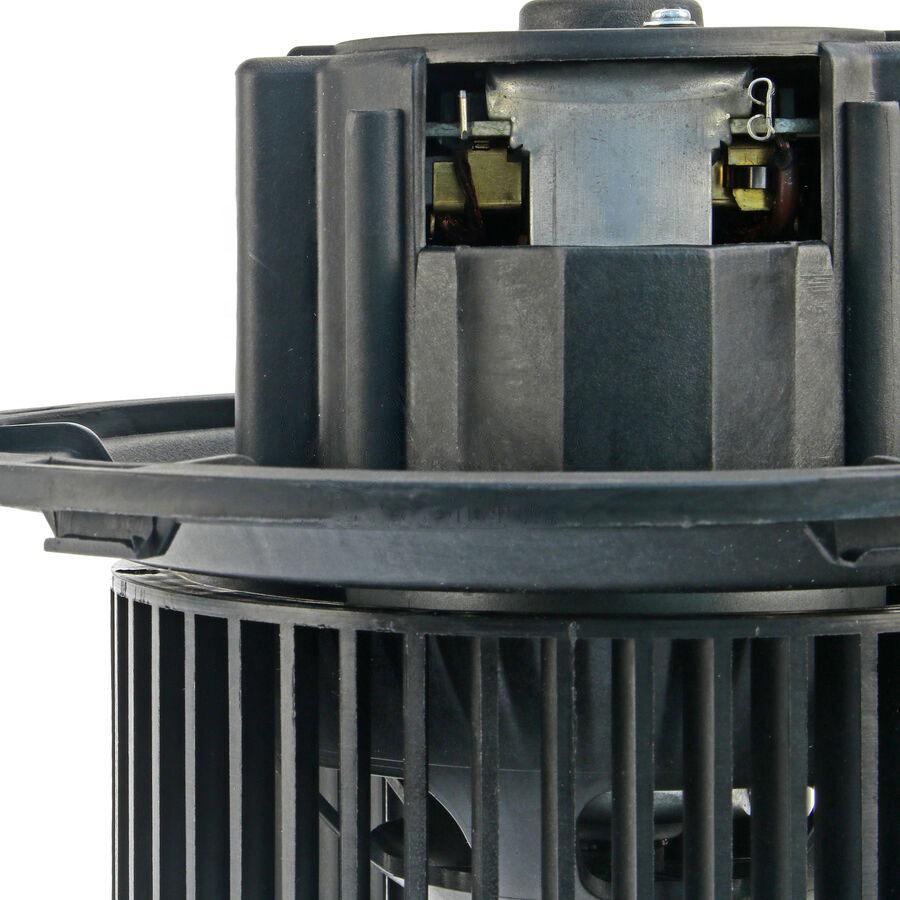Mercedes-Benz Truck AC Evaporator Fan A0028302408 - Blower Parts