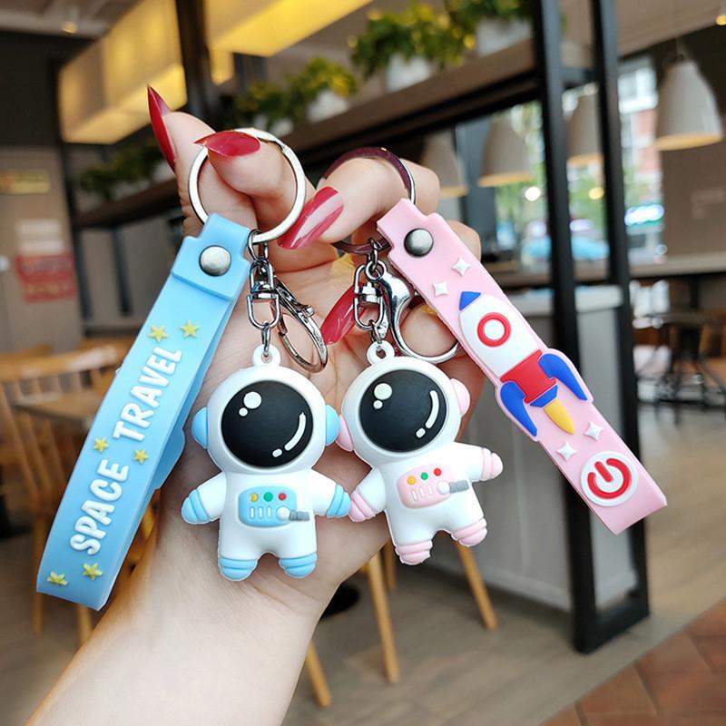 Adorable Cartoon Silicone Couple Astronaut Keychain Cute Bag Charm Creative Gift