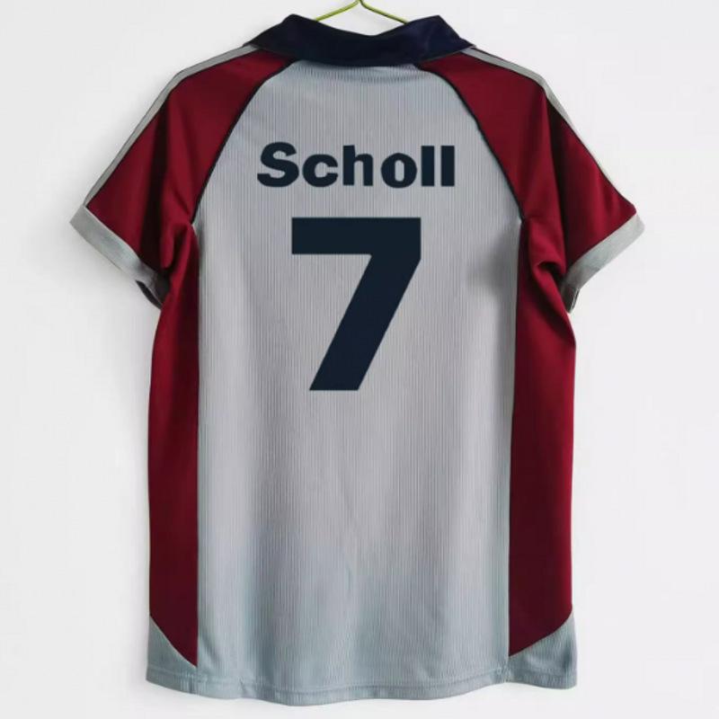

Vintage football jersey number Messi hot AC/Ronaldinho Arsenal Red Devils Beckham jersey S