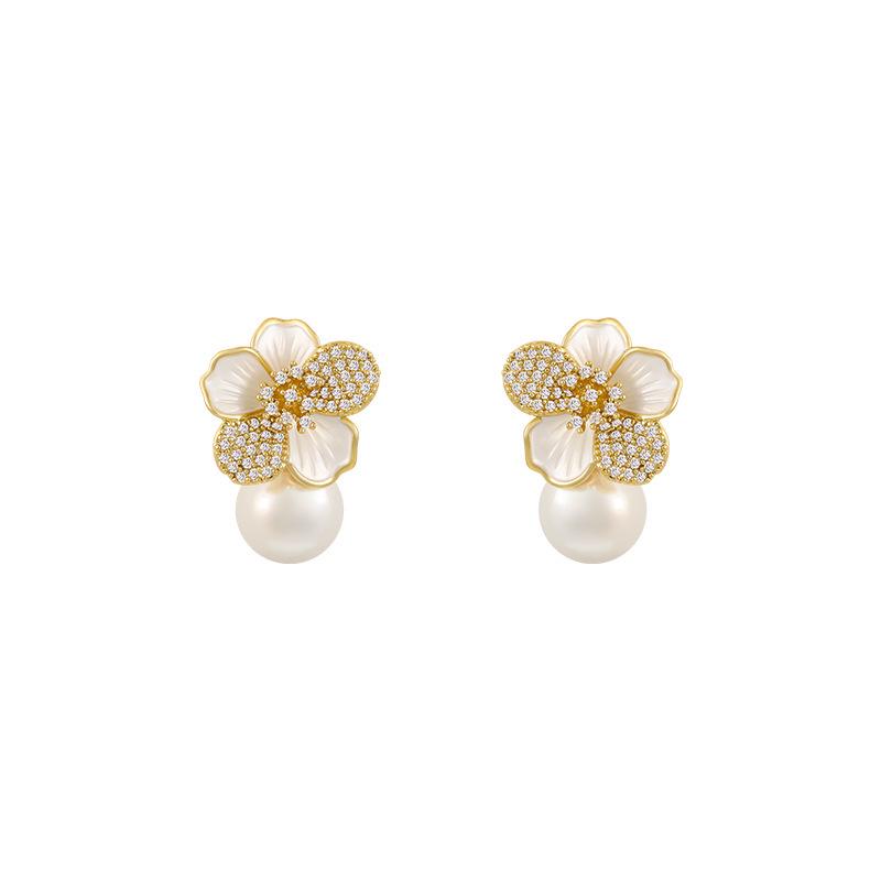 Elegant Chinese Emerald Flower Stud Earrings with Rhinestone Accent - Luxury Design for Women