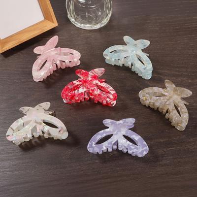 Pinza para el pelo Diseño de Mariposa Hueca Dientes Antideslizantes Pinza para el Pelo de la Parte Trasera de la Cabeza Múltiples Colores Disponibles Accesorio Versátil para el Pelo