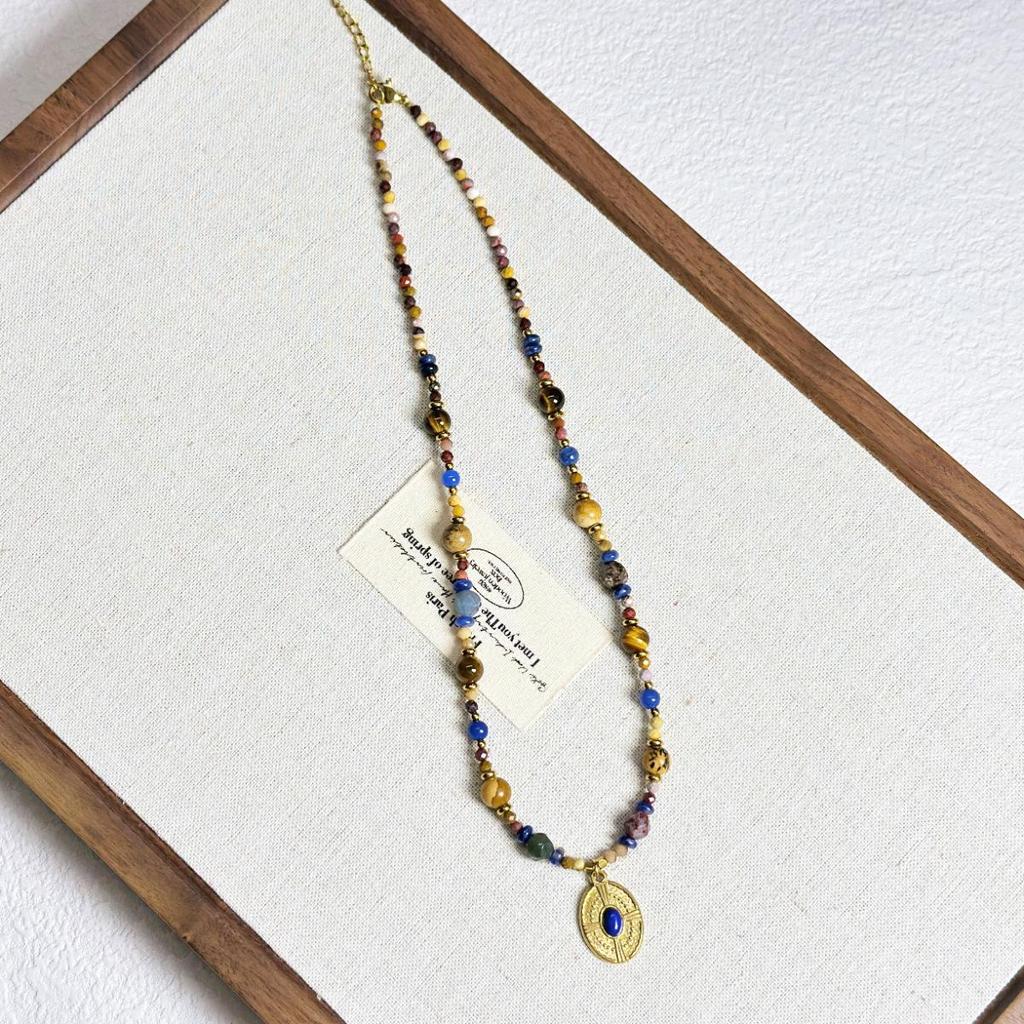 Bohemian Titanstahl Oval Vintage Halskette mit Naturstein Schlüsselbein und Pullover Kette für Damen