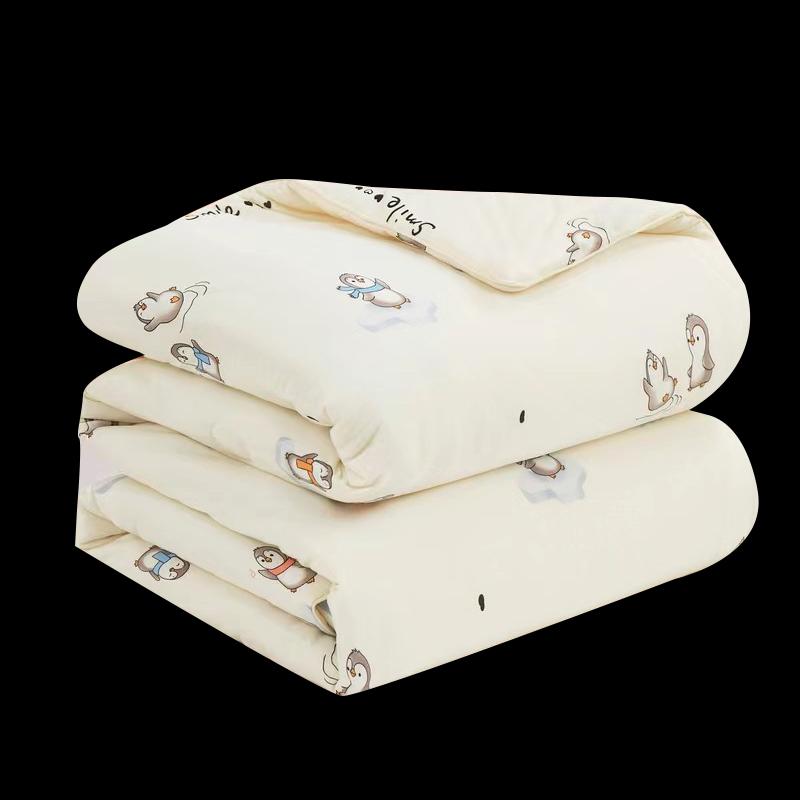 

Happy Penguin Kids Double-Sided Knit Fiber Quilt