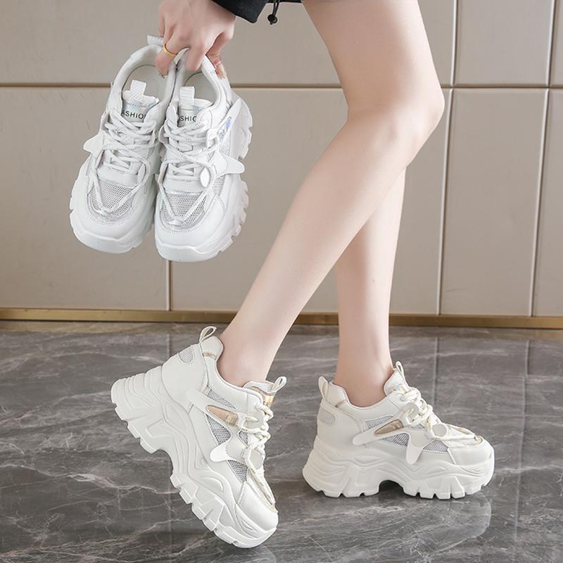 Fashion Breathable Chunky White Sneakers for Women Fashion Laser Thick Bottom Vulcanize Shoes Woman 2025 Lace Up Platform Running Shoes
