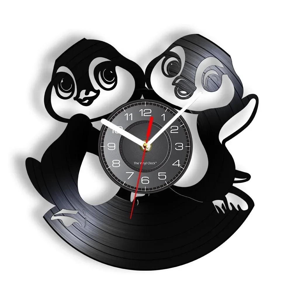 Cute Penguin Mural Wall Clock Baby Penguin Vinyl Record Wall Clock Penguin Family Children s Room Decoration Wall Watch Gift