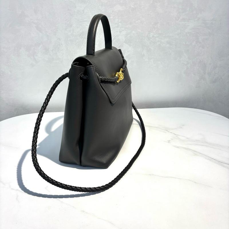 2026 Neue Leder-Damenhandtasche grenzüberschreitender Bestseller schlicht gewebt Klappe Schleife goldene Schnalle Schulter Crossbody tragbare Tragetasche