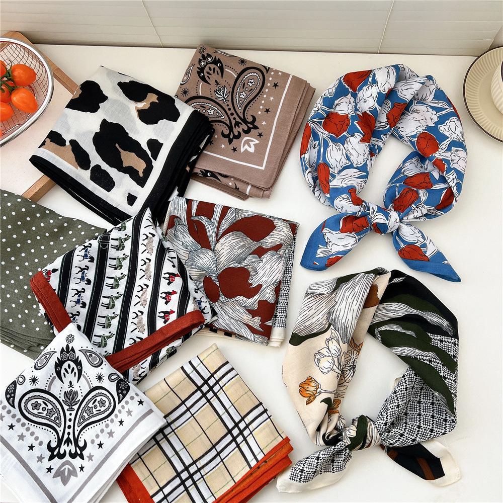Paisley Flower Print Handkerchief Soft Cotton Linen Head Neck Scarves Hair Scarf Neckerchief Headscarves Square Scarf Headband