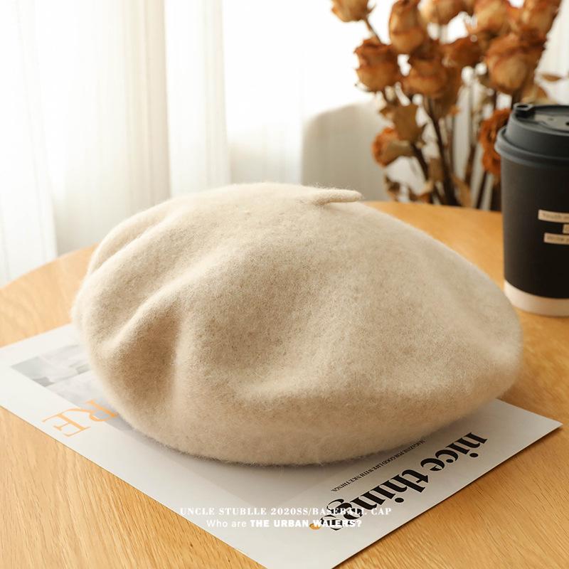 Women's Artistic Retro Wool Beret - Solid Color Autumn/Winter Hat