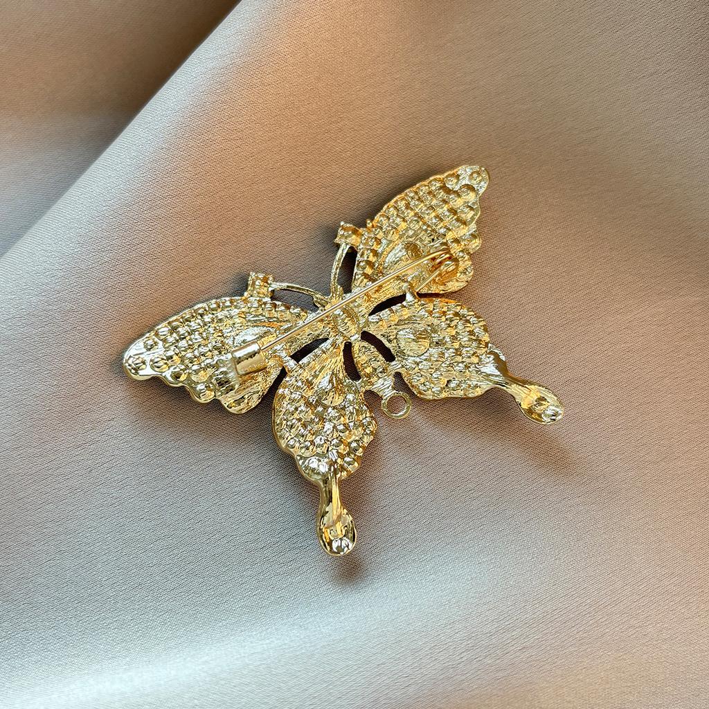 Bouquet Brooch, Luxurious Butterfly, High-end Bouquet, Women's Crystal, Full of Diamonds, Fashionable Coat Brooch