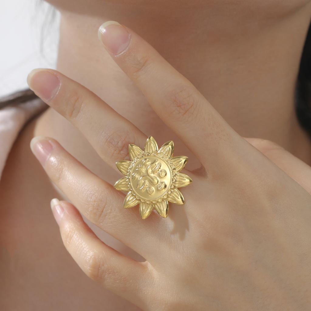 Teamer Big Sunflower Open Ring For Women Stainless Steel Gold Color Adjustable Finger Rings Bohemian Jewelry Gift Wholesale