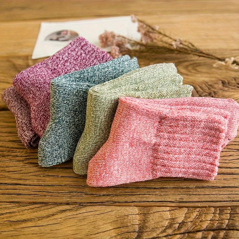 5 Pairs of Women'S Winter Thick Warm Socks, Breathable And Cold-Resistant, Comfortable Mid-Calf Socks for Autumn And Winter.