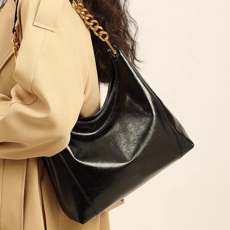 Premium Tote Bag Women's Large Capacity Commuter Underarm Shoulder Bag Soft Leather Crossbody Bag Chain Bag