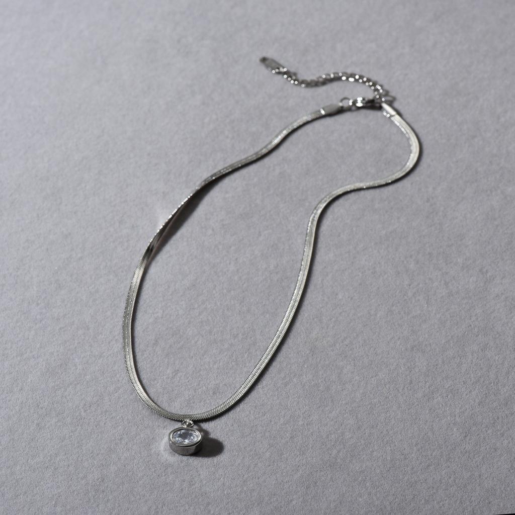 Water Drop Shape Inlaid Zircon Snake Bone Chain Tide Cold Wind Niche Design Simple Fashion Temperament Necklace