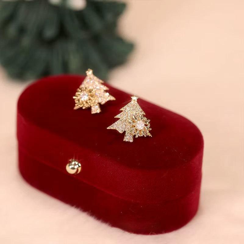 Exquisite Zircon Snowflake Stud Earrings - Versatile Luxury Christmas Jewelry