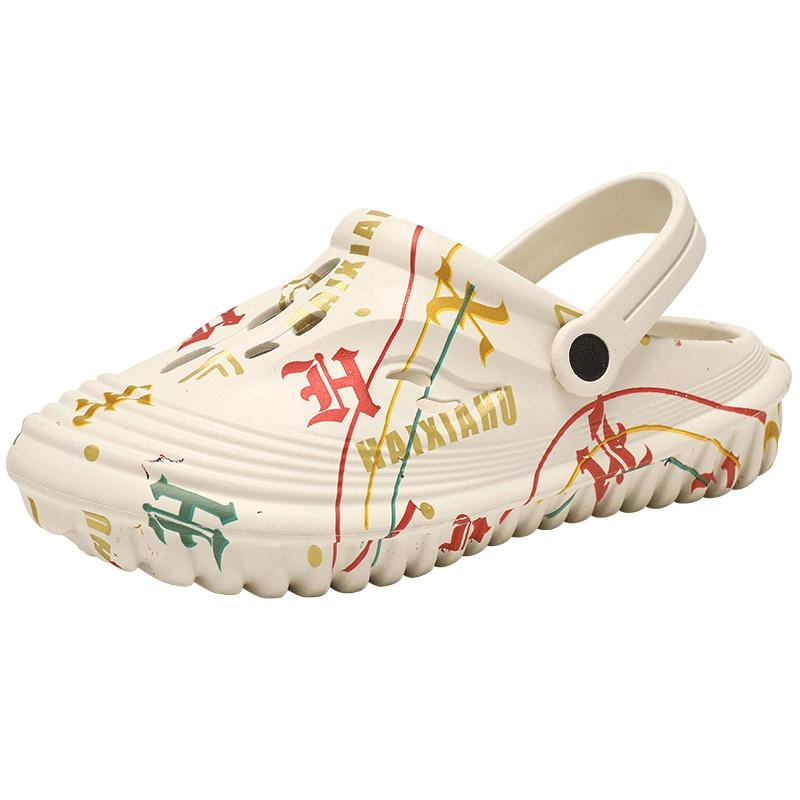 Men Closed Toe EVA Clogs Soft Sole Summer Beach Sandals Breathable Non Slip Casual Garden Shoes for Outdoor Use 38