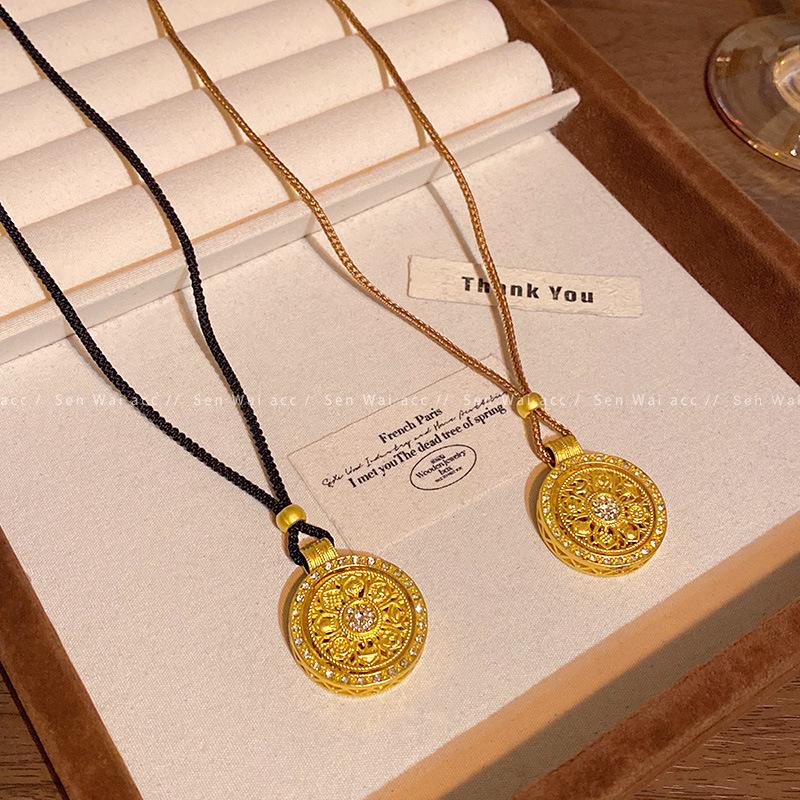 Rotatable Eight Treasures Compass Pendant Necklace Women's New Chinese Retro Long Sweater Chain Premium Feeling Accessories
