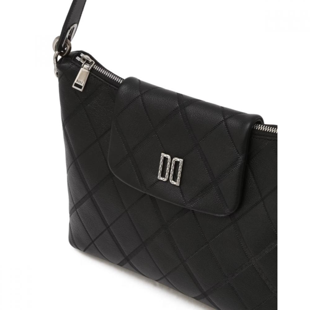 Daks Shoulder Bag Leather Black Dcba6f443bk