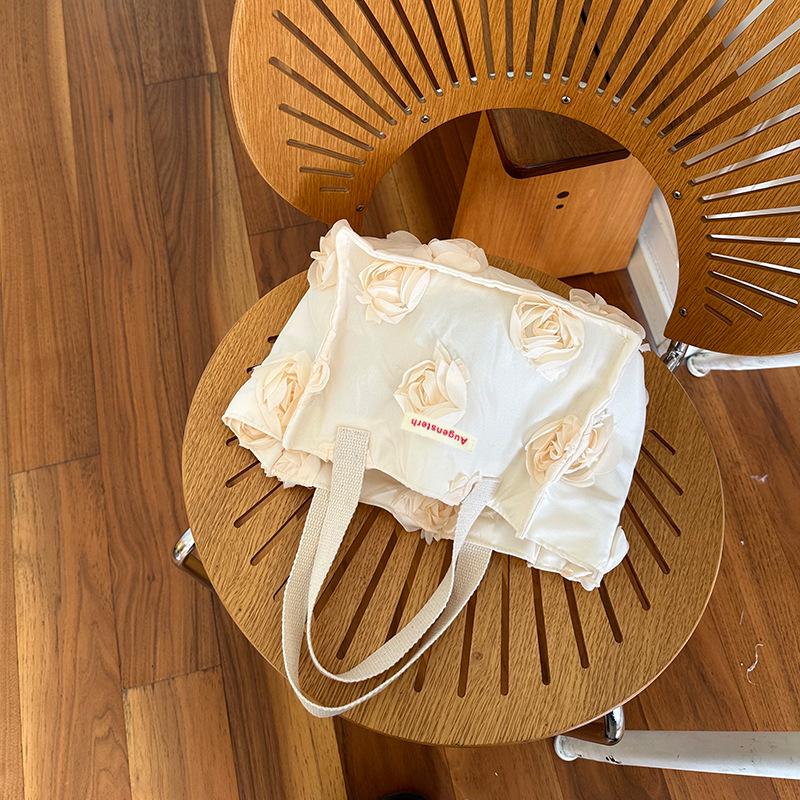 Trendy Striped Cartoon Foaming Cat Handbag - 2024 Spring/Summer College Style Lunch Bag
