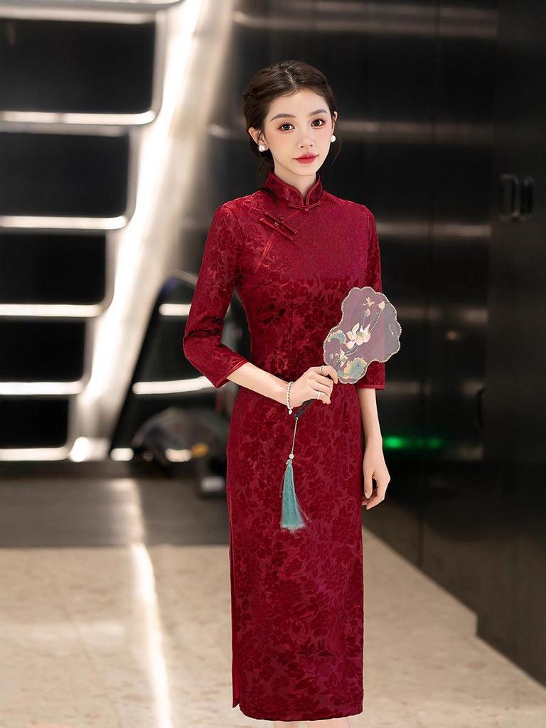 Xi Po Po 2025 Red Mid-Length Qipao Wedding and Evening Dress for Mother